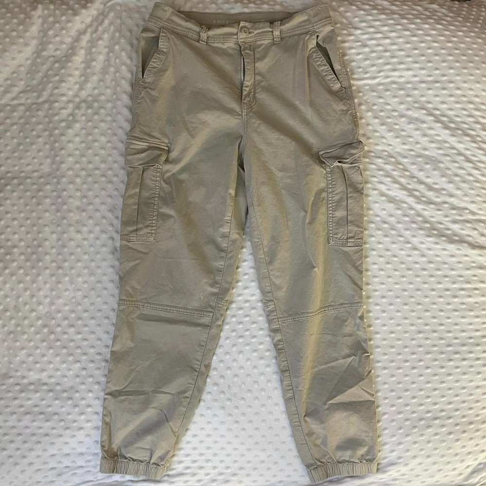 american eagle cargo pants size 10